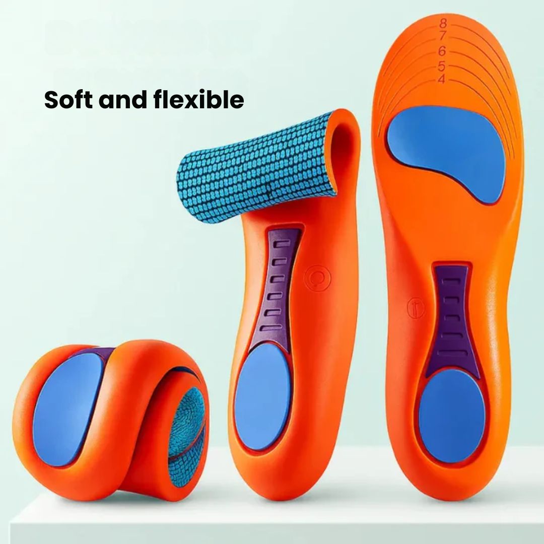 Pair of ergonomic insoles